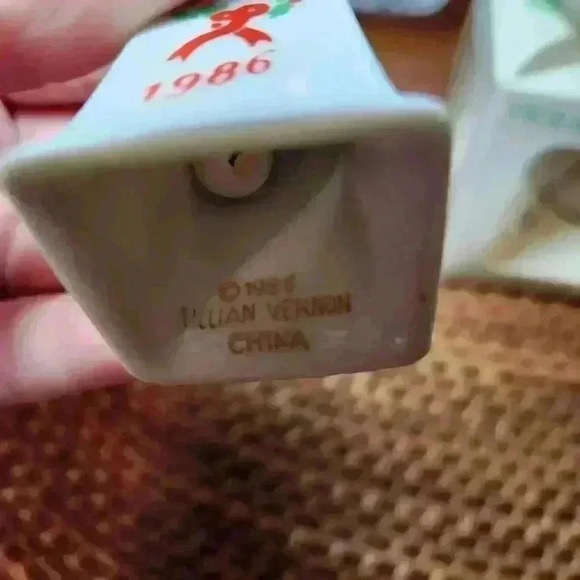 Vtg Prismatix Christmas Window Decorations,Lillian Vernon Bell, Holiday Greeting - Picture 8 of 8